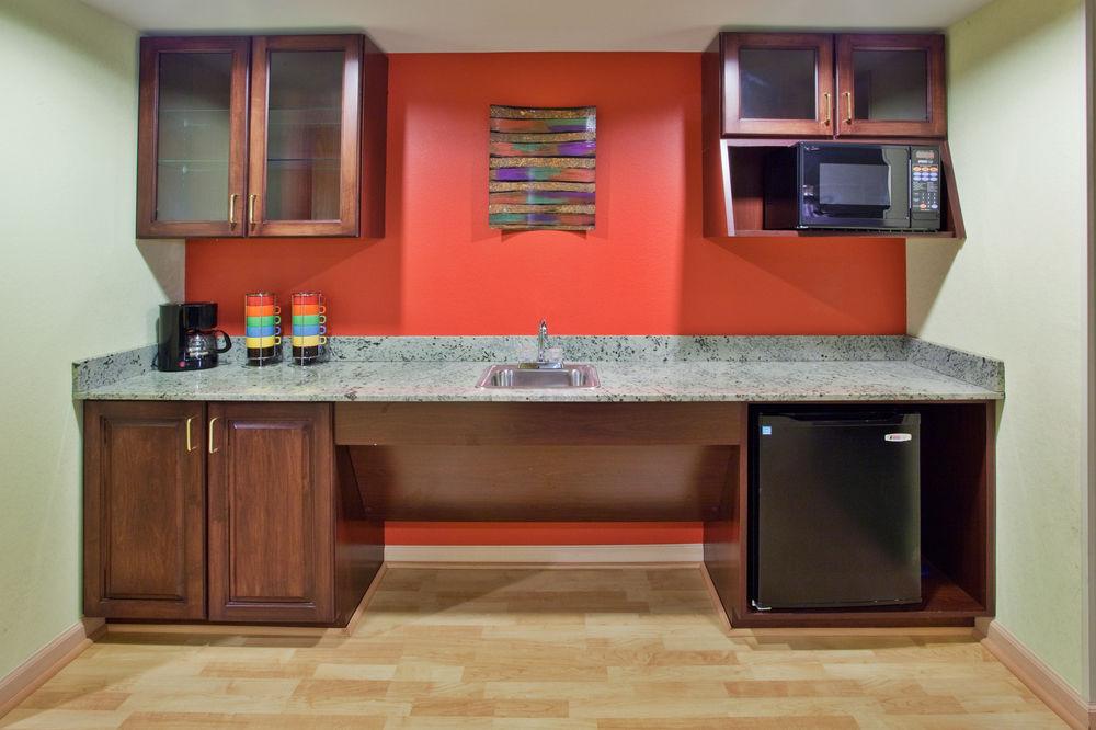 Holiday Inn Express Hotel & Suites Greenville-I-85 & Woodruff Road By Ihg Buitenkant foto