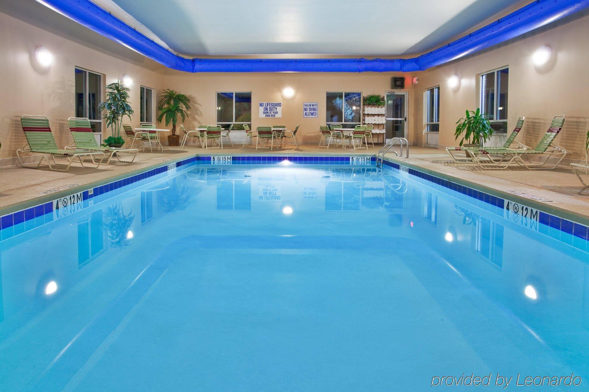 Holiday Inn Express Hotel & Suites Greenville-I-85 & Woodruff Road By Ihg Buitenkant foto
