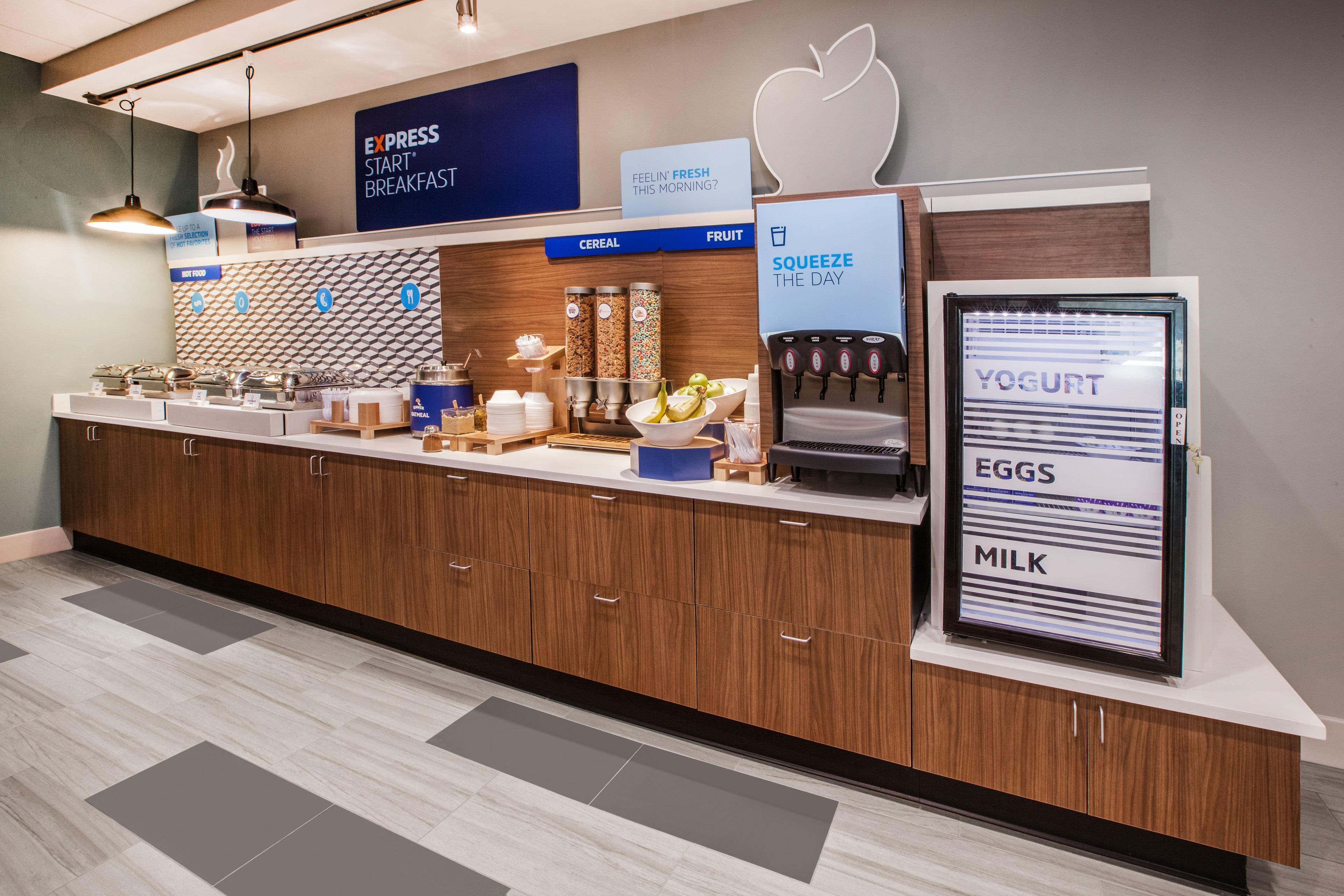 Holiday Inn Express Hotel & Suites Greenville-I-85 & Woodruff Road By Ihg Buitenkant foto